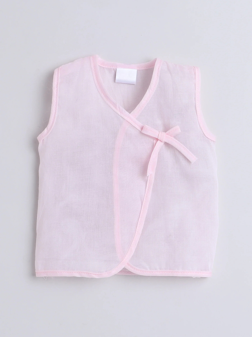 vest four